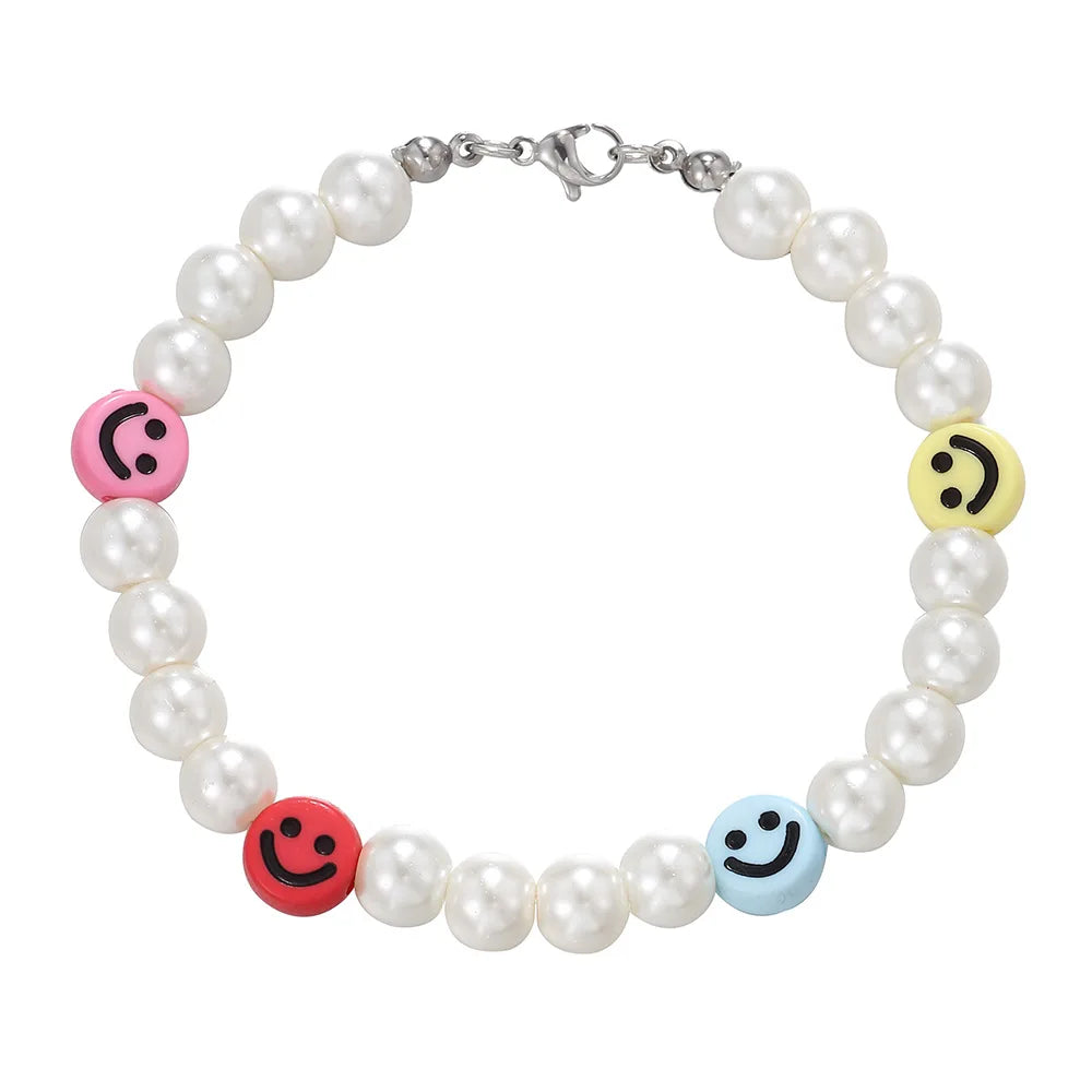 Retro Smiley Pearl Bead Bracelet